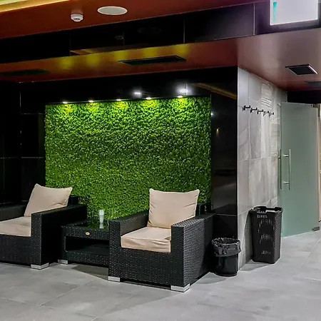 Apartment Elegance Hrebienok